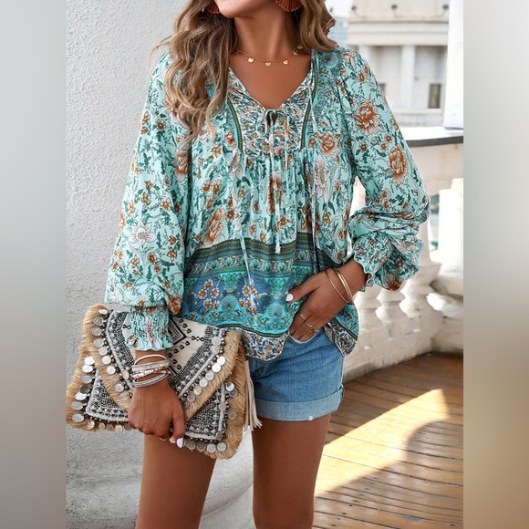 Soulful Women’s Boho Blouses Long Sleeve - Picture 3 of 5